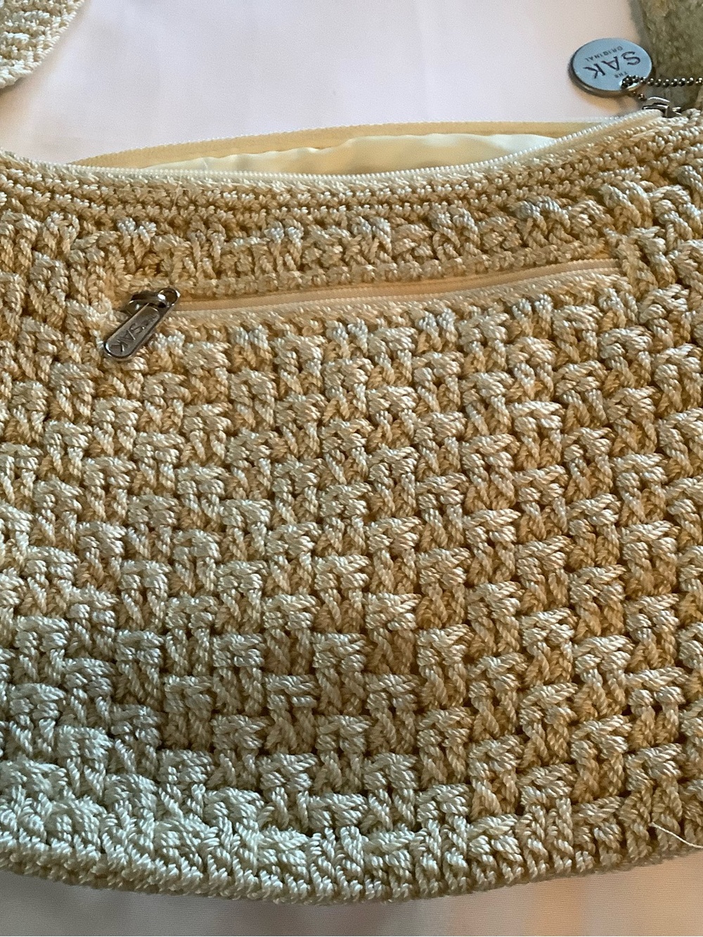 The Sak Beige/Cream Woven Shoulder Bag - Picture 3 of 8